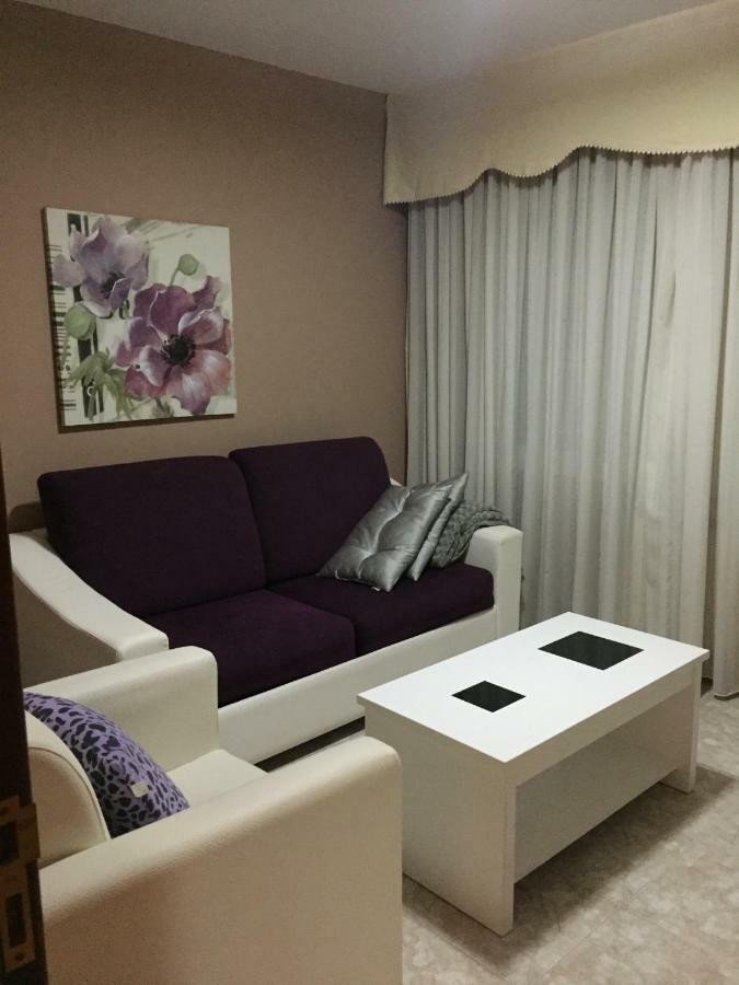 Pension Quilmes Vimianzo Esterno foto